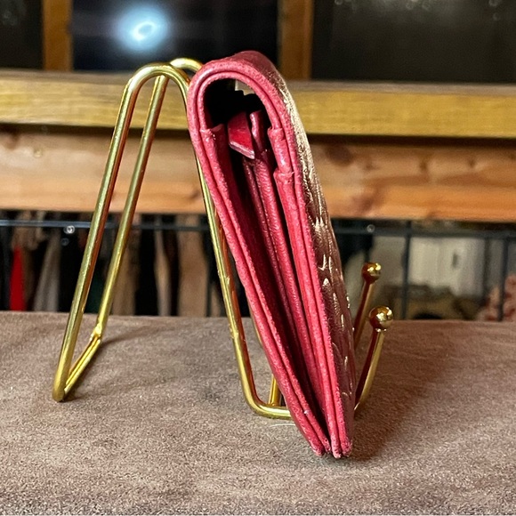 Authentic Chanel “Camellia” red quilted long bifold wallet - Picture 2 of 12